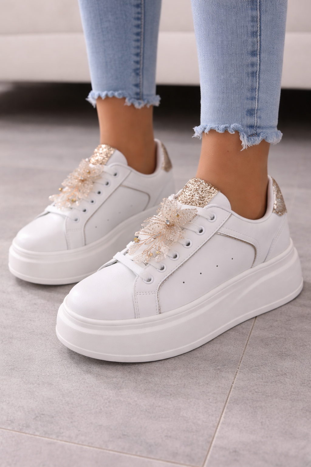 Sneakers Romantic