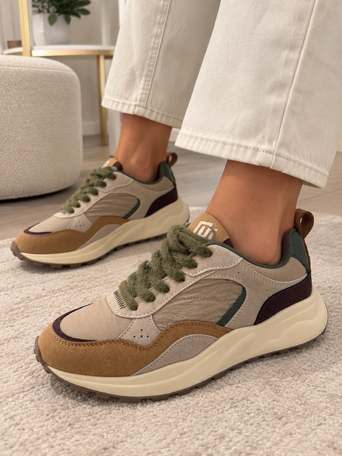 Sneakers Romina