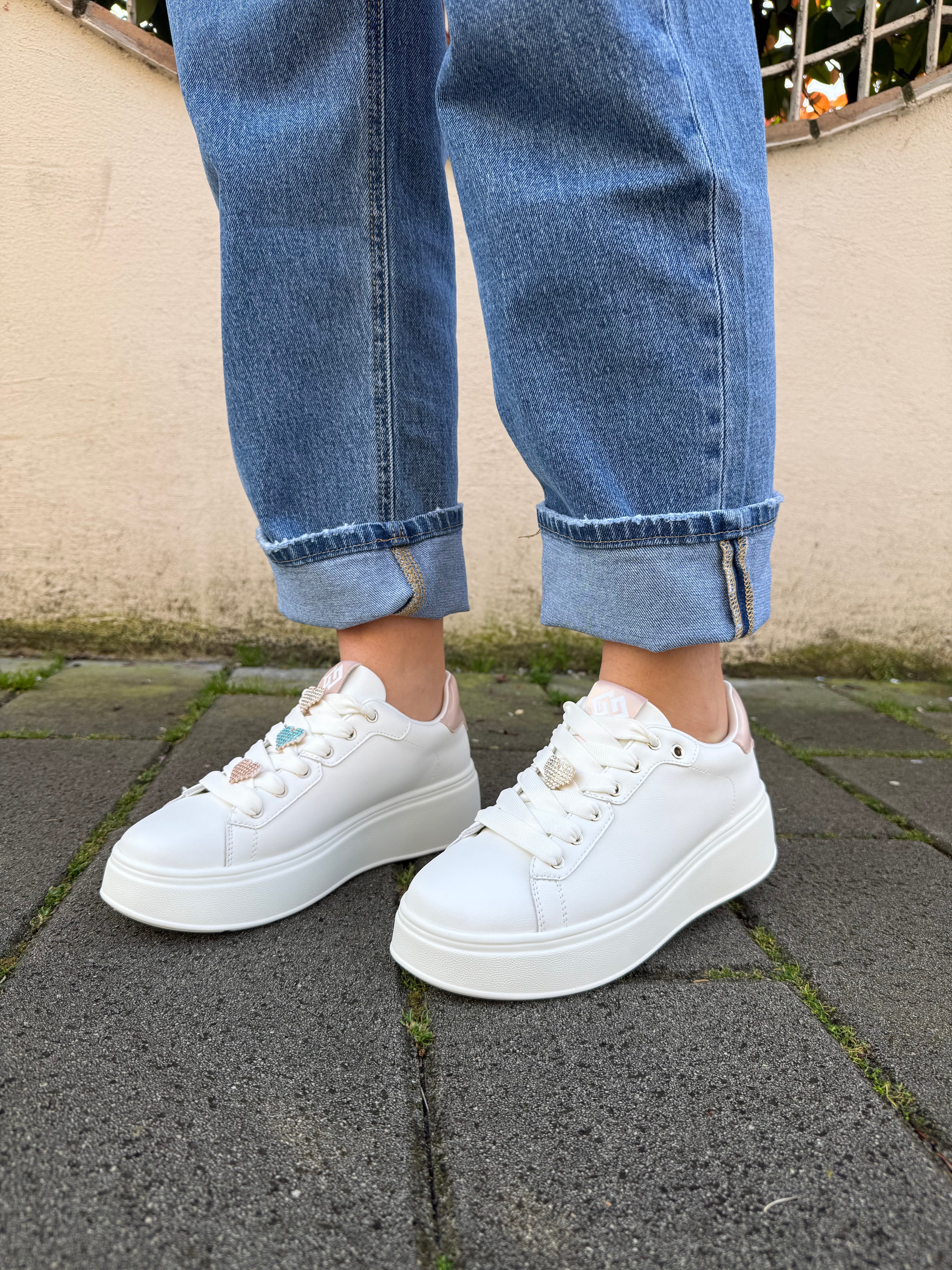 Sneaker Lovely