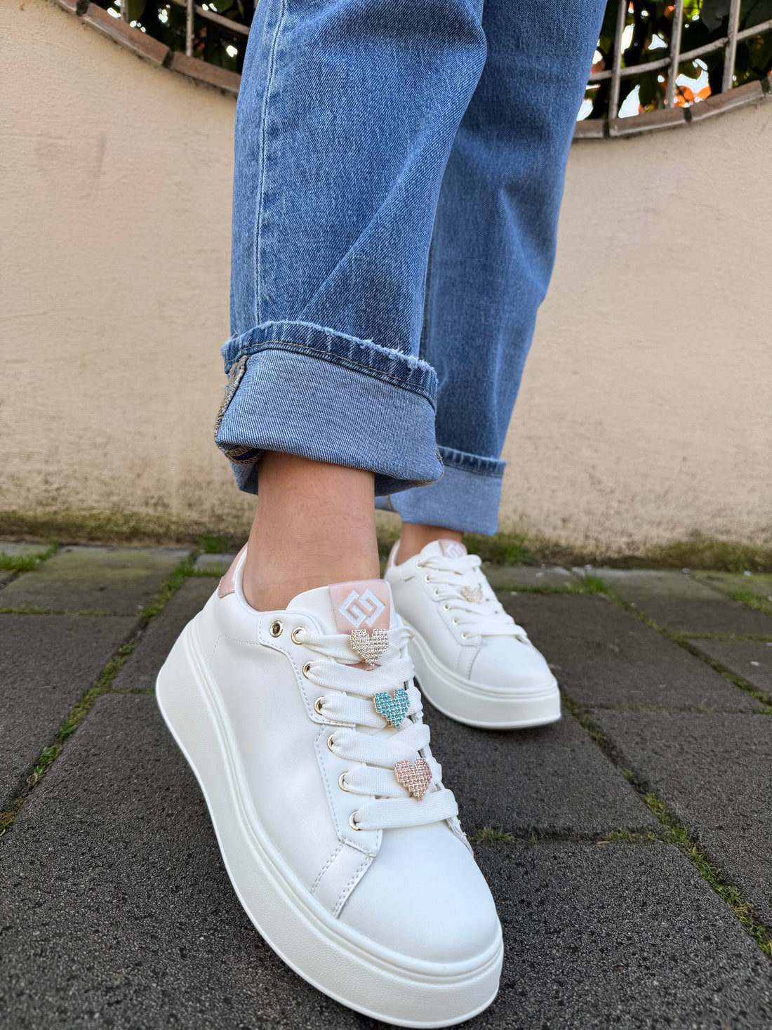 Sneaker Lovely