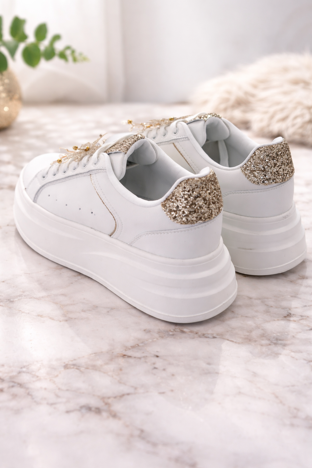 Sneakers Romantic