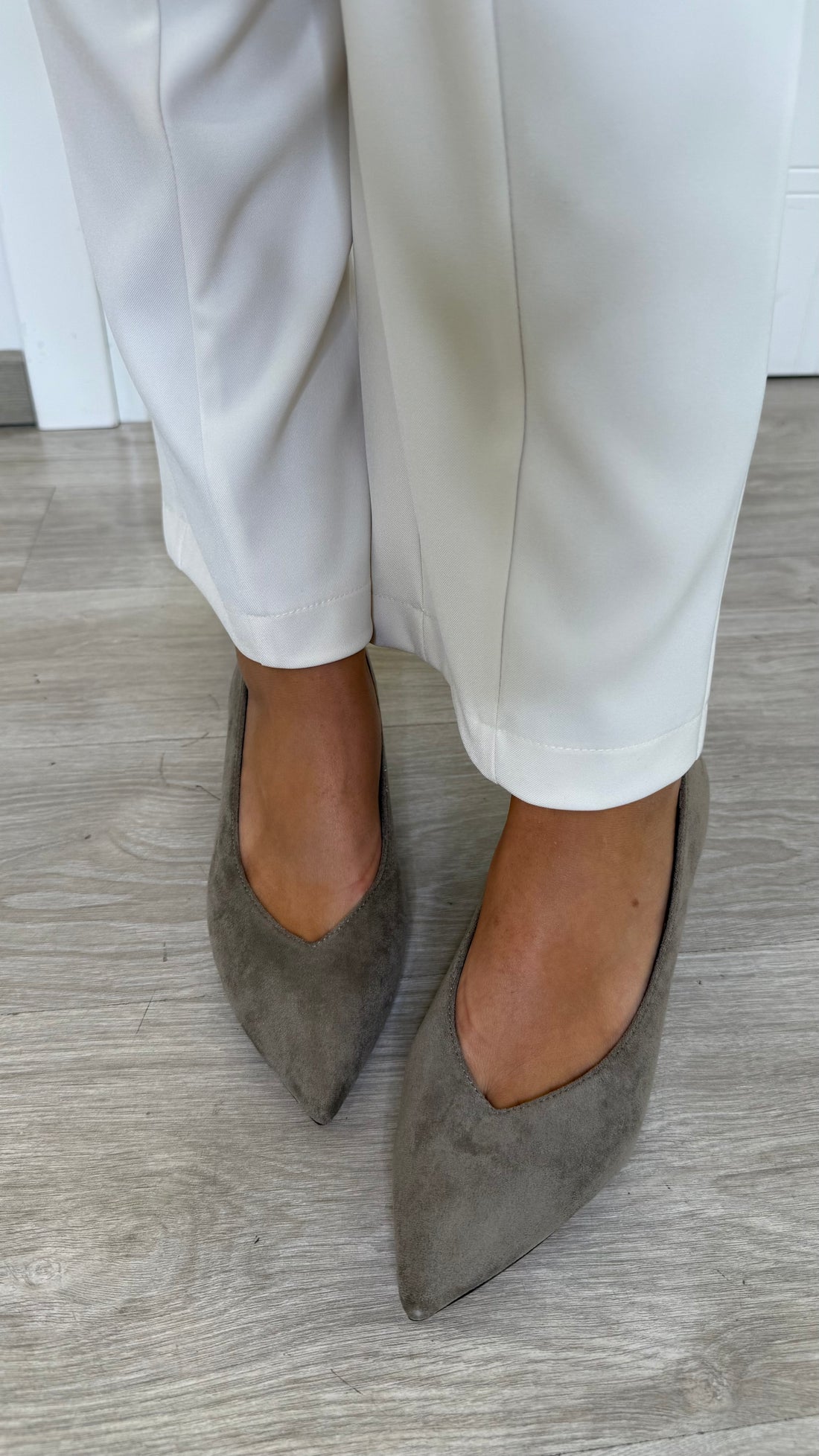 Décolleté Taupe
