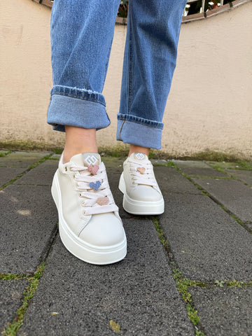 Sneaker Lovely