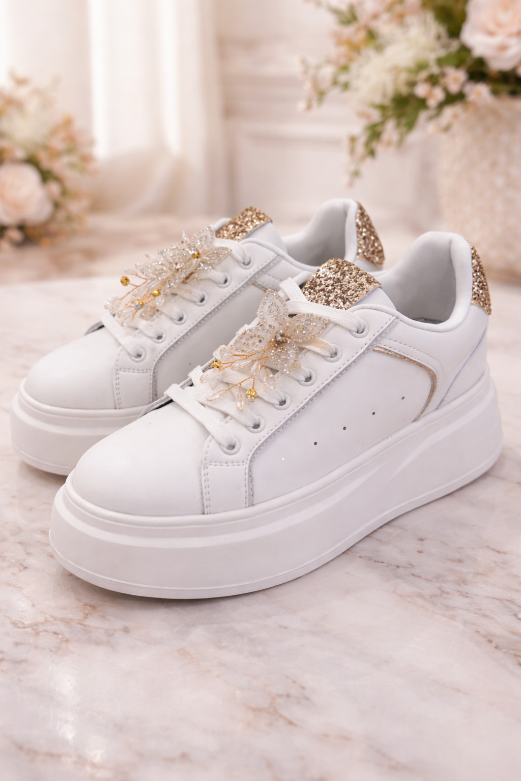 Sneakers Romantic