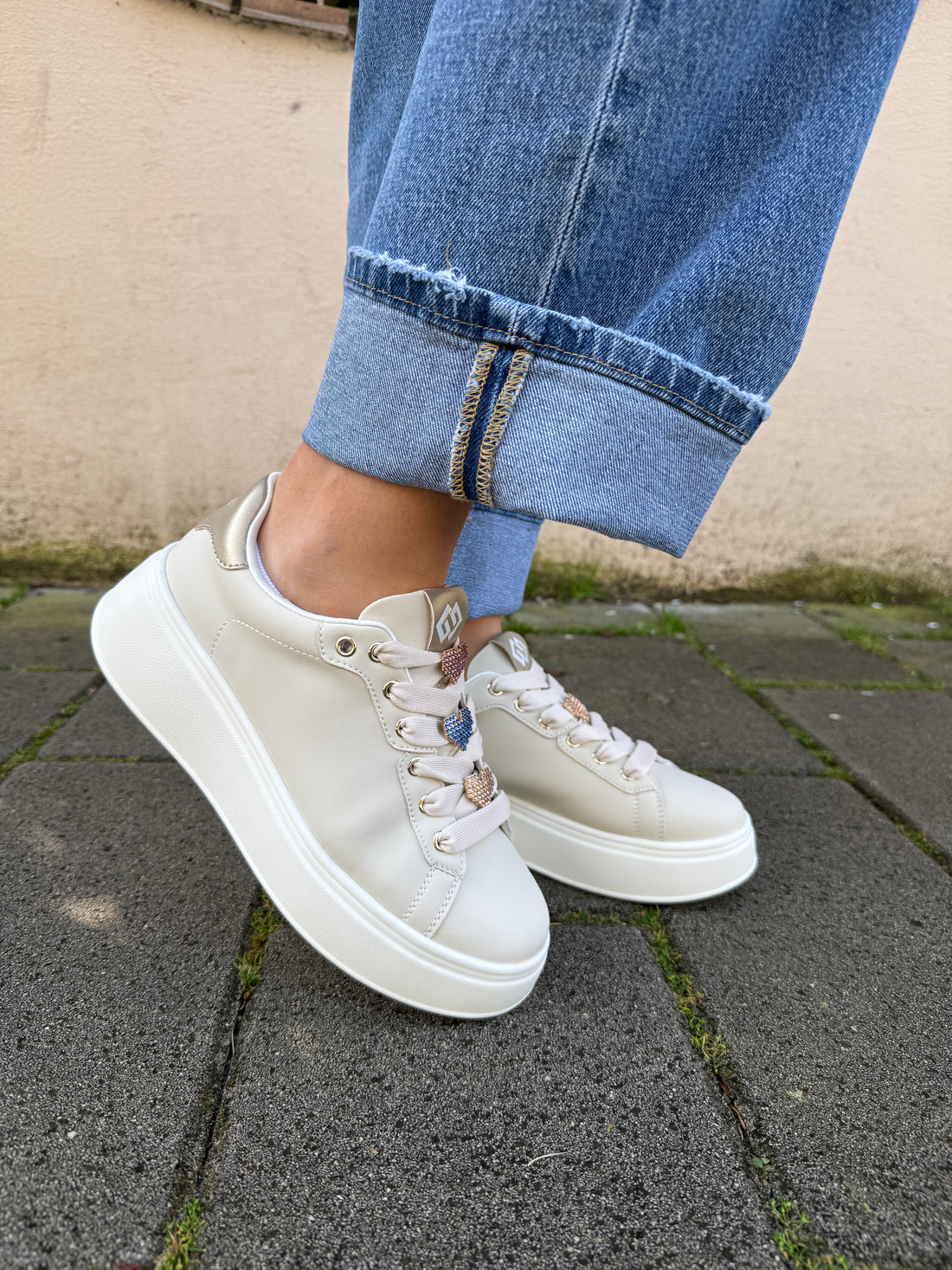 Sneaker Lovely