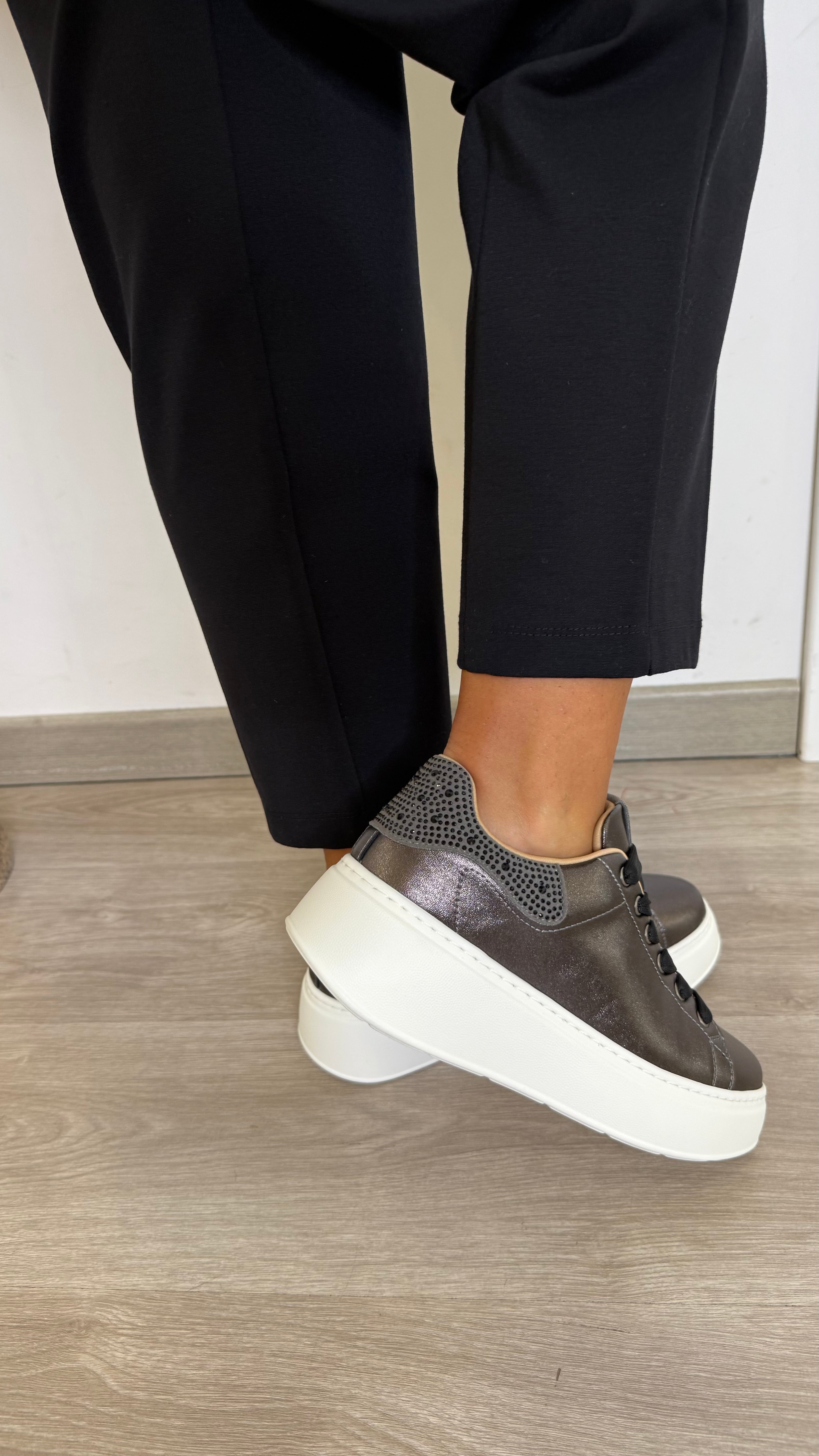 Sneaker Grey